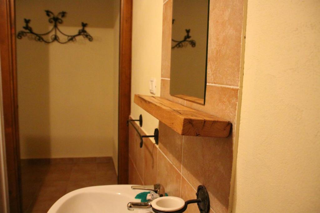 ウルビーノ Girfalco Country House Bed & Breakfast 部屋 写真